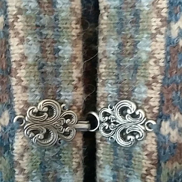 A pure wool sweater - Picture 2 of 4